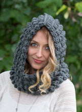 Load image into Gallery viewer, crochet cowl pattern