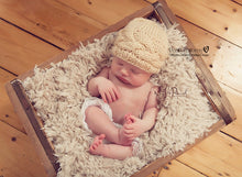 Load image into Gallery viewer, cable hat knitting pattern