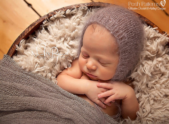 Newborn on sale baby bonnets