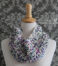 Load image into Gallery viewer, crochet cowl pattern