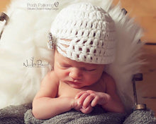 Load image into Gallery viewer, easy baby hat pattern
