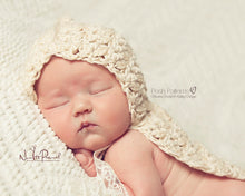 Load image into Gallery viewer, baby cape crochet pattern