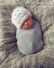 Load image into Gallery viewer, baby bumble hat pattern