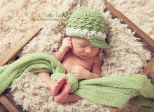 Load image into Gallery viewer, crochet newsboy hat pattern