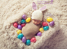 Load image into Gallery viewer, crochet bunny hat patter