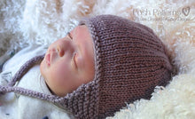 Load image into Gallery viewer, knit earflap hat pattern