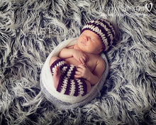 Load image into Gallery viewer, crochet hat pattern